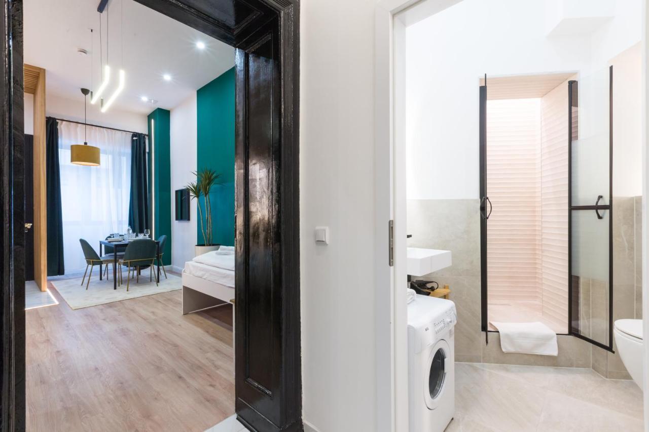Hevals Spa & Design Apartment Berlin Exterior foto
